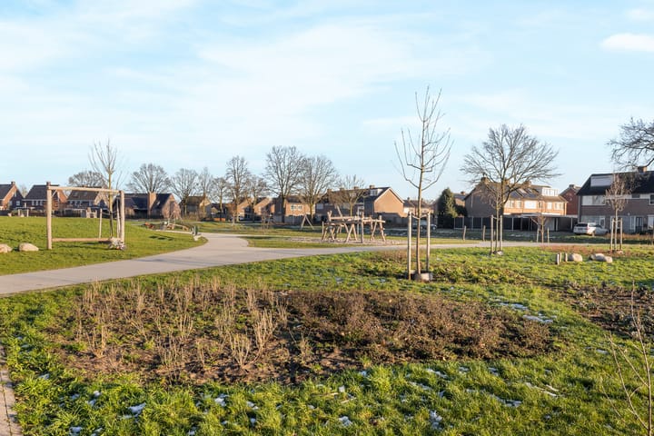 Foto 41 van Wethouder Van Dijkstraat 7