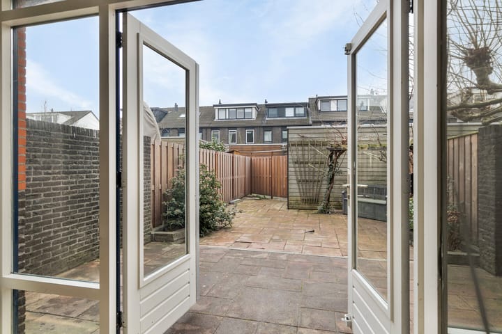 Foto 6 van Donizettistraat 24