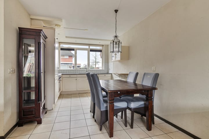 Foto 8 van Donizettistraat 24