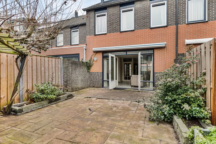 Foto 25 van Donizettistraat 24