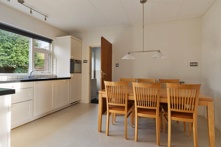 Foto 16 van Porrenaerstraat 17