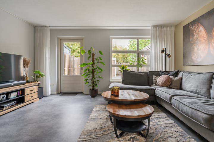 Foto 14 van Waterlelielaan 2