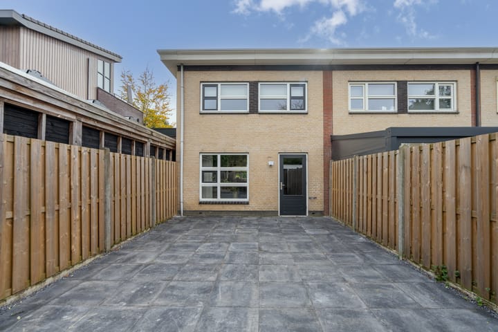 Foto 43 van Waterlelielaan 2