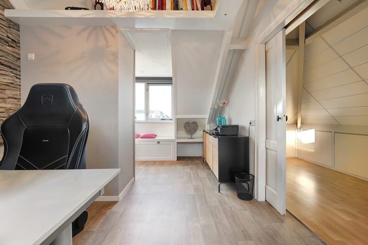 Foto 35 van Warmelo 16