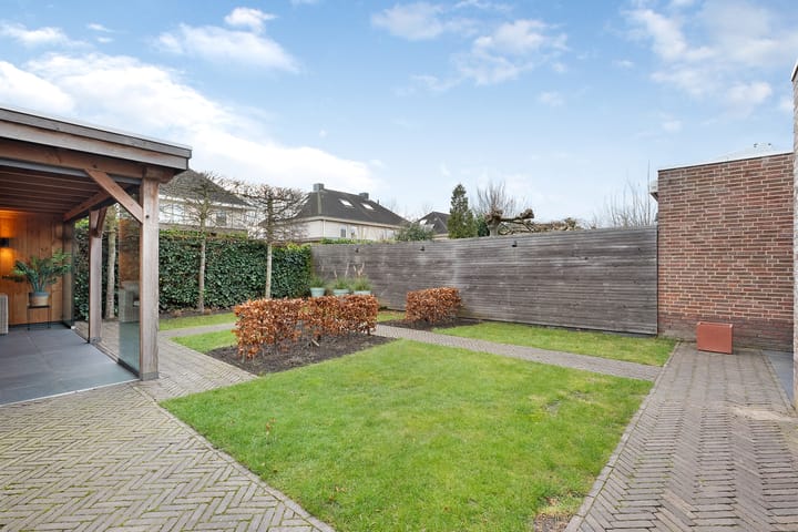 Foto 36 van Warmelo 16