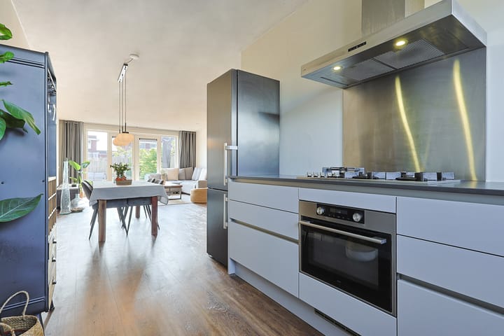 Foto 11 van Poortwachter 158