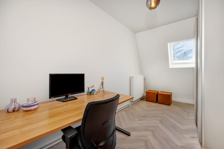 Foto 23 van Bernadettestraat 31