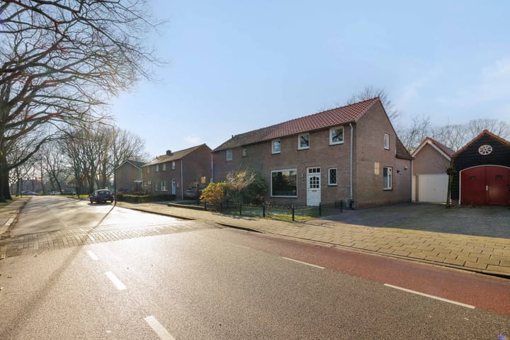 Foto 35 van Bernadettestraat 31