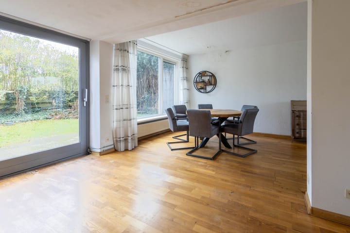 Foto 10 van Wegalaan 42