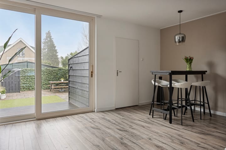 Foto 12 van Irenestraat 40