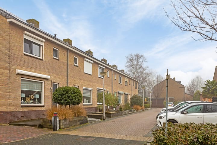 Foto 25 van Irenestraat 40