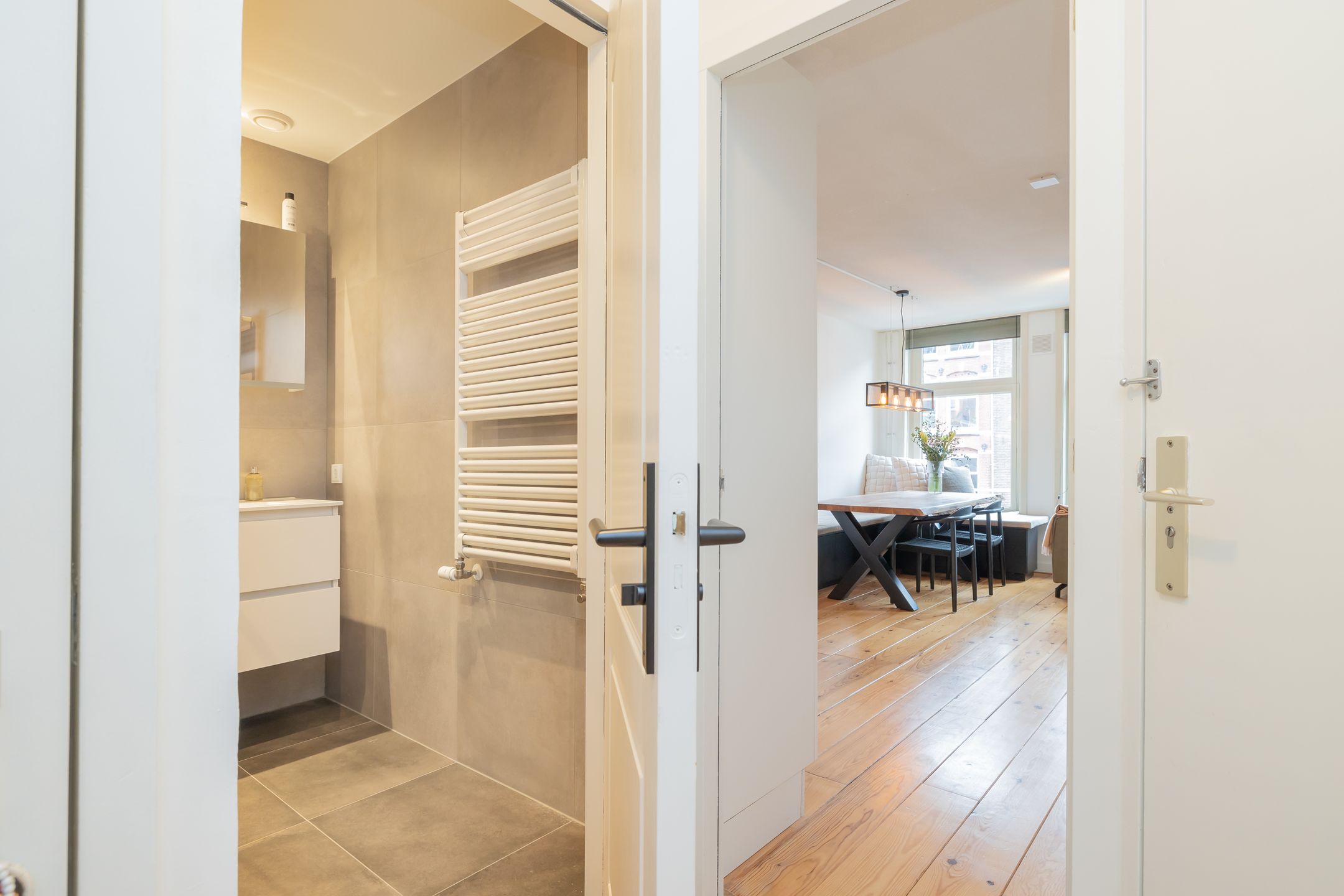 Photo 15 of Albert Cuypstraat 247-2