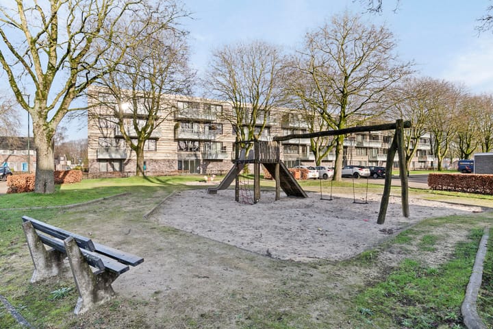 Foto 35 van Oortlaan 106