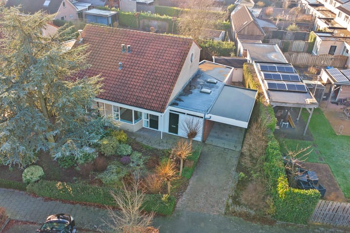 Foto 4 van Saturnus 51