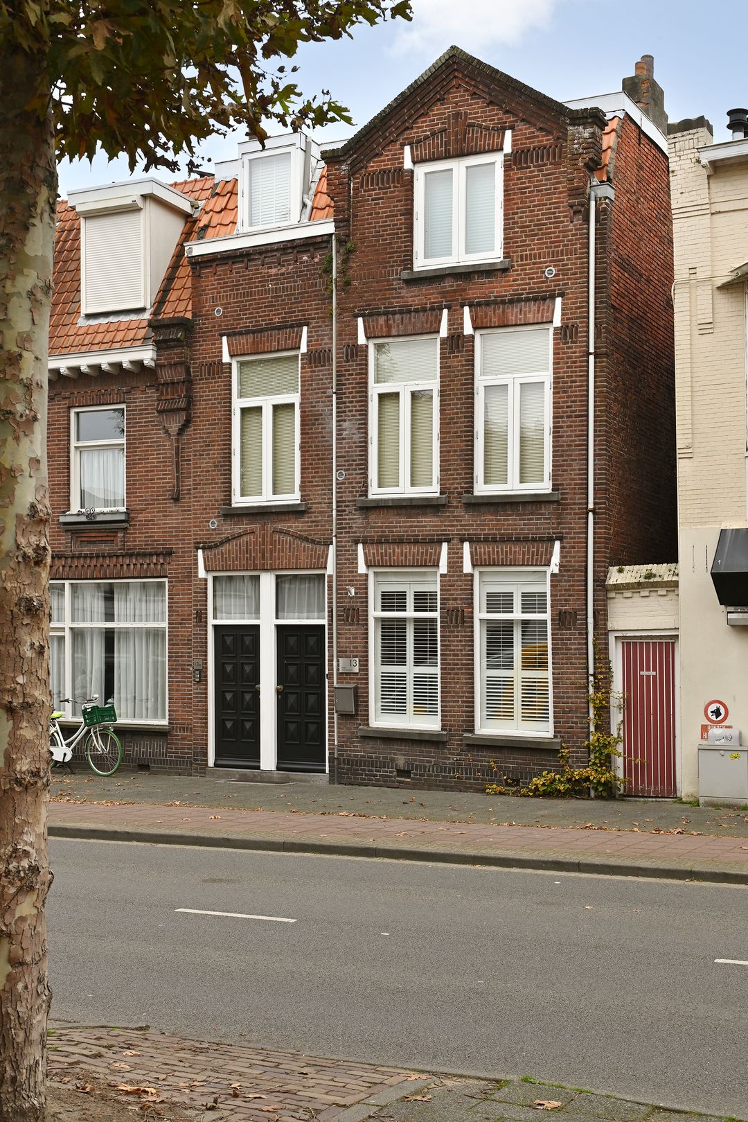 Foto 38 van Wassenaarstraat 13