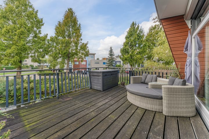 Foto 26 van Waterviolier 50