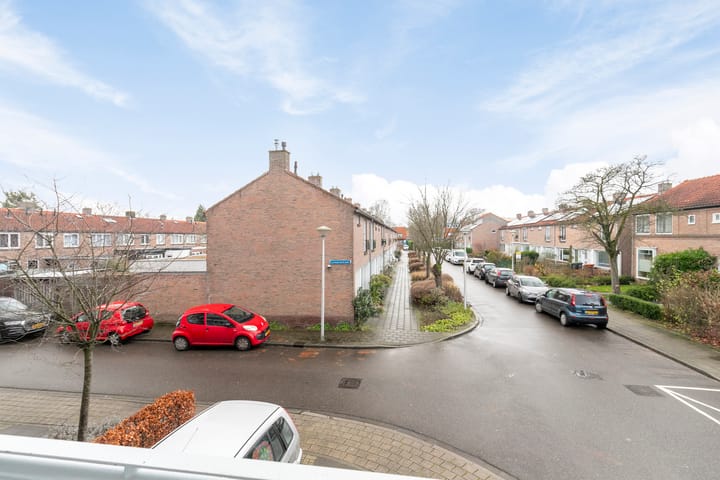 Foto 23 van Van Spilbergenstraat 7-A