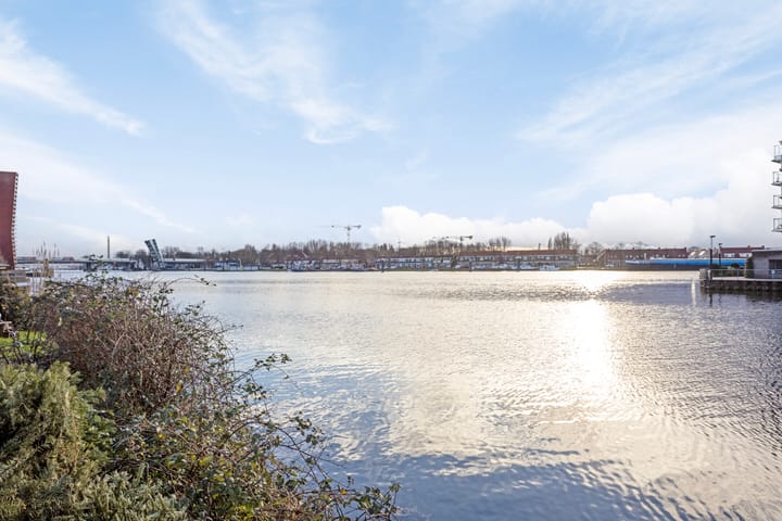 Foto 37 van Prins Hendrikstraat 132