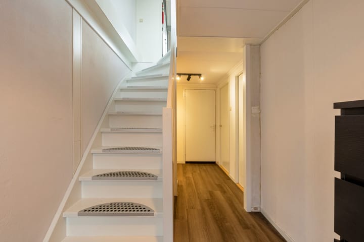 Foto 20 van Bernhardstraat 5