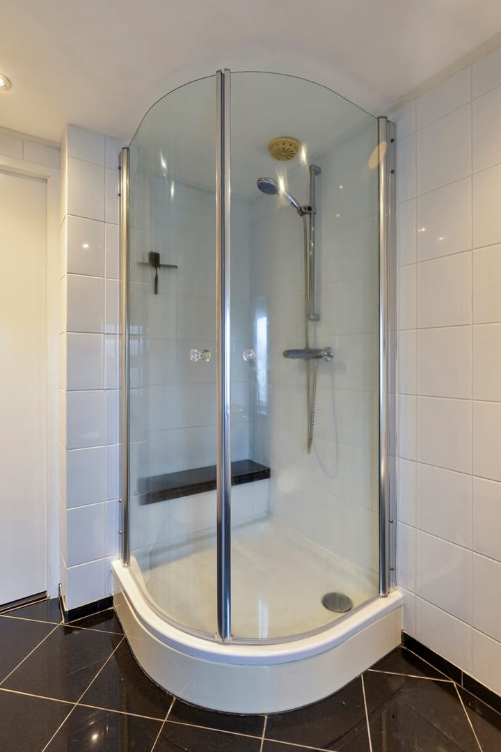 Foto 28 van Bernhardstraat 5