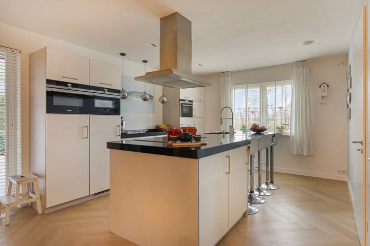 Foto 32 van Lange Hout 20