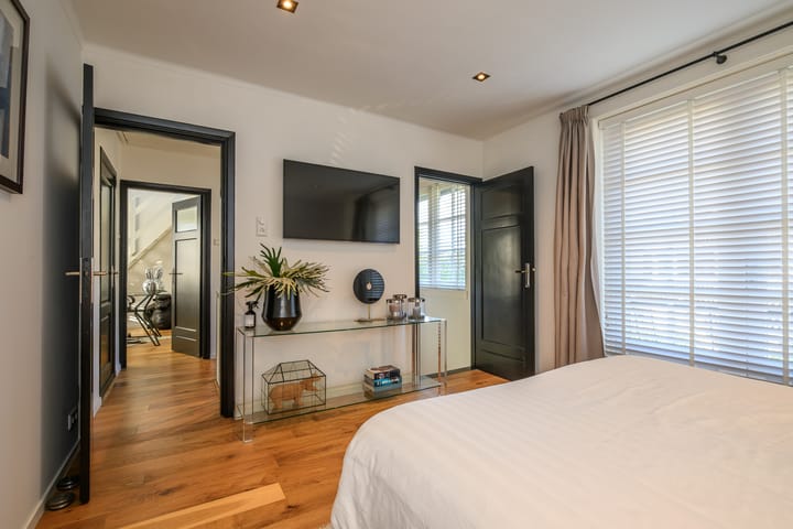 Foto 20 van Juliana van Stolberglaan 9