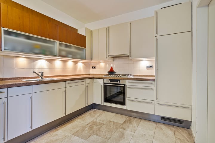 Foto 14 van Mendelssohnlaan 18