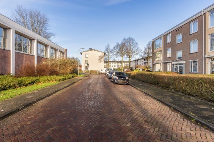 Foto 28 van Anna van Saksenstraat 14