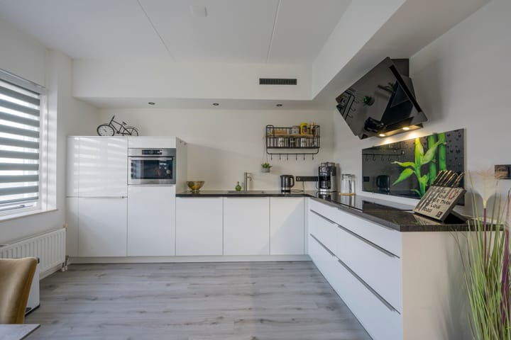 Foto 3 van Kompas 24