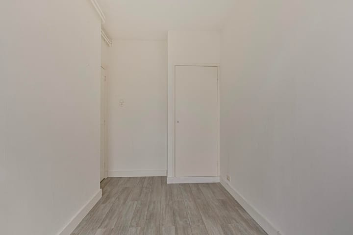 Foto 13 van Renswoudelaan 83