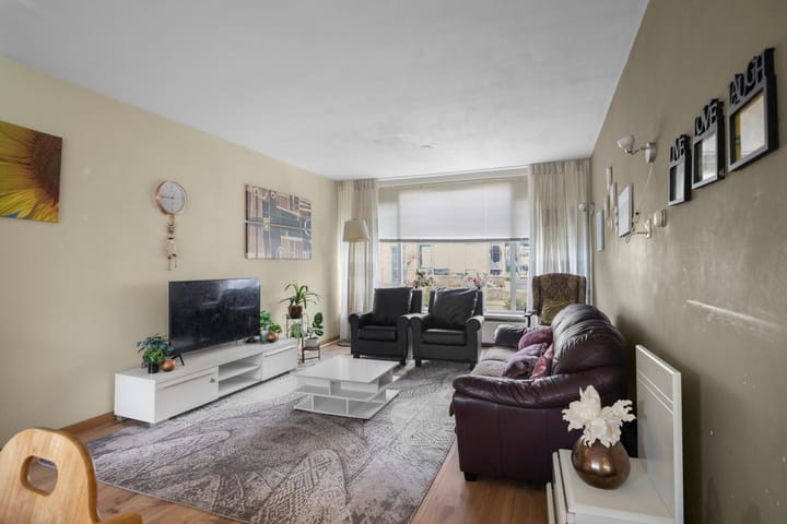 Foto 12 van Dongestraat 9