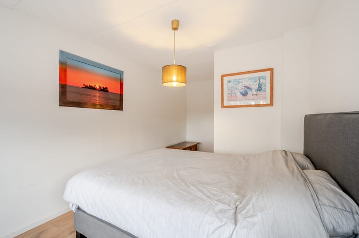 Foto 20 van Adrienne Solserstraat 45