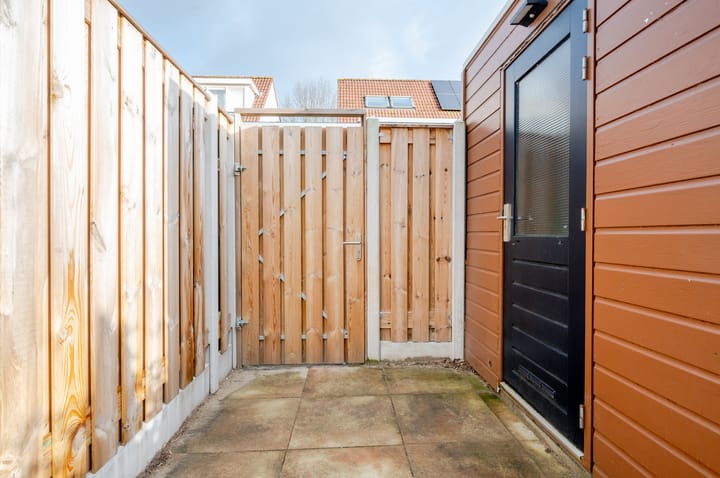 Foto 40 van Adrienne Solserstraat 45