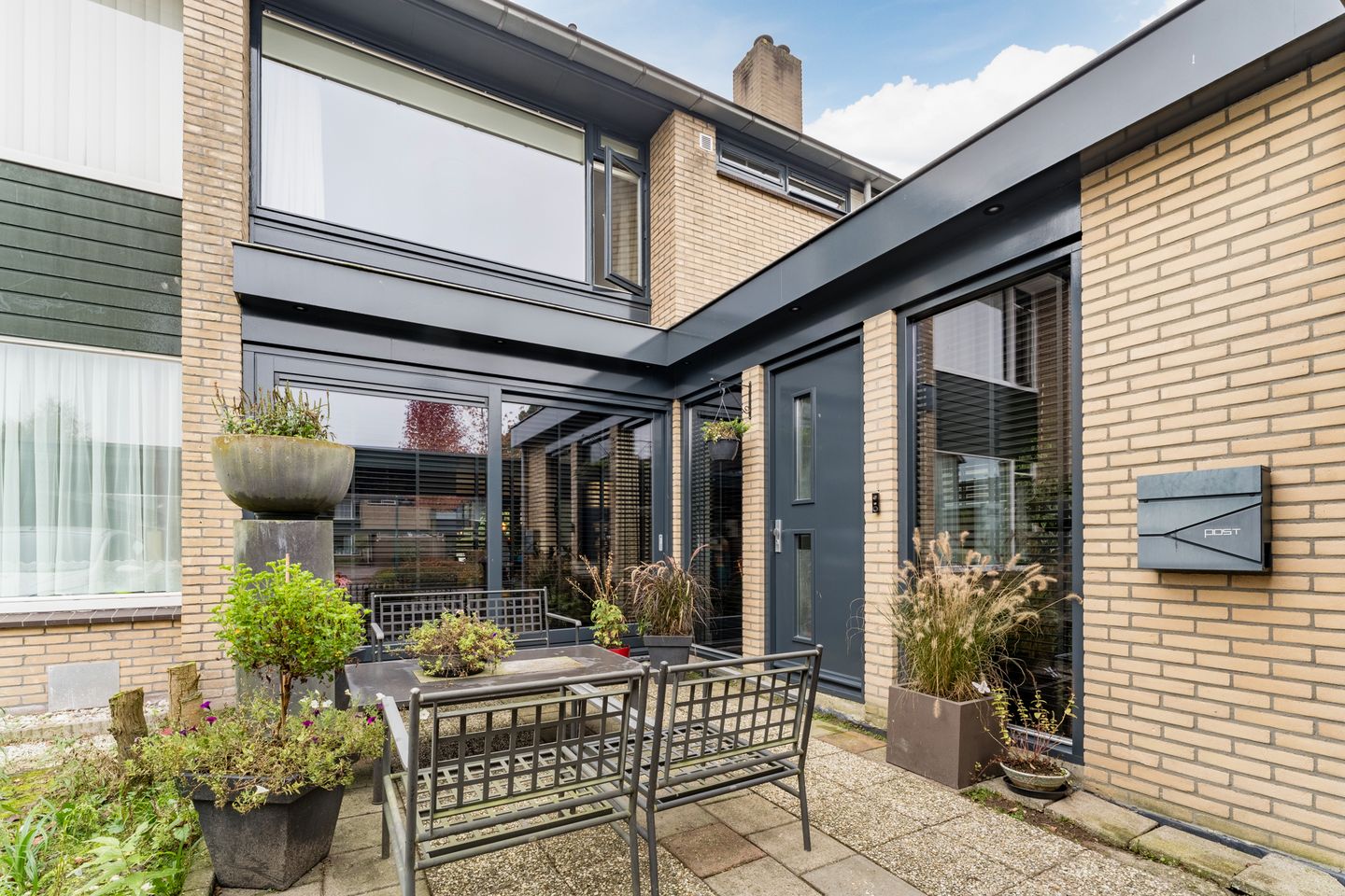 Foto 1 van Bruinhorst 19