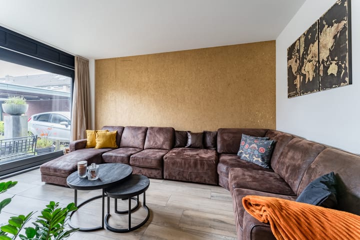 Foto 8 van Bruinhorst 19