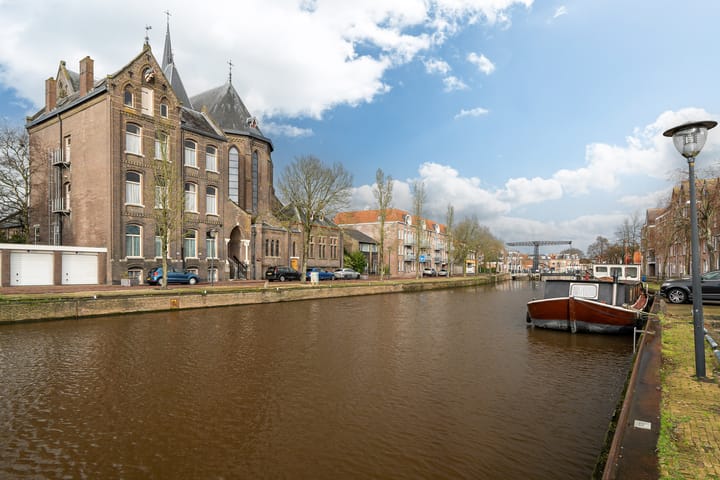 Foto 27 van 1e Woudstraat 24