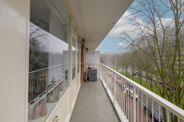 Photo 12 of Volendamlaan 1030