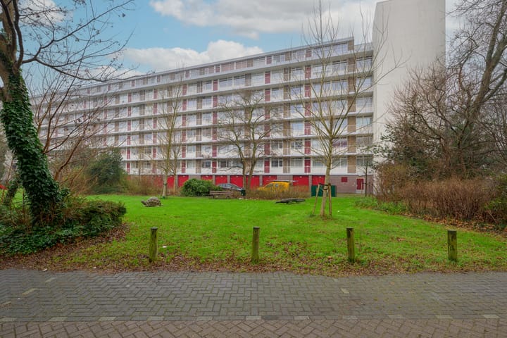 Photo 19 of Volendamlaan 1030