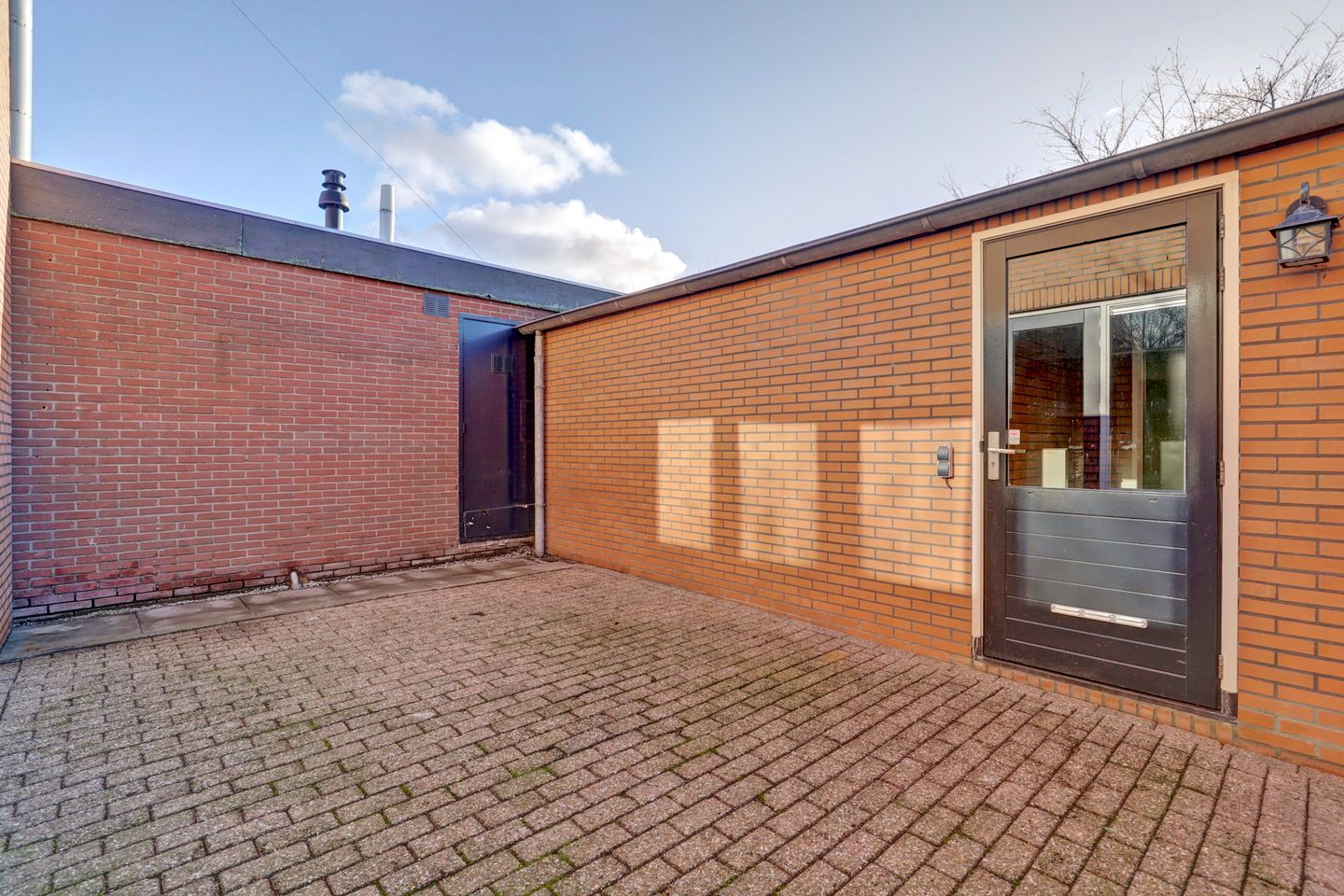 Foto 35 van Jean Henri Dunantstraat 76