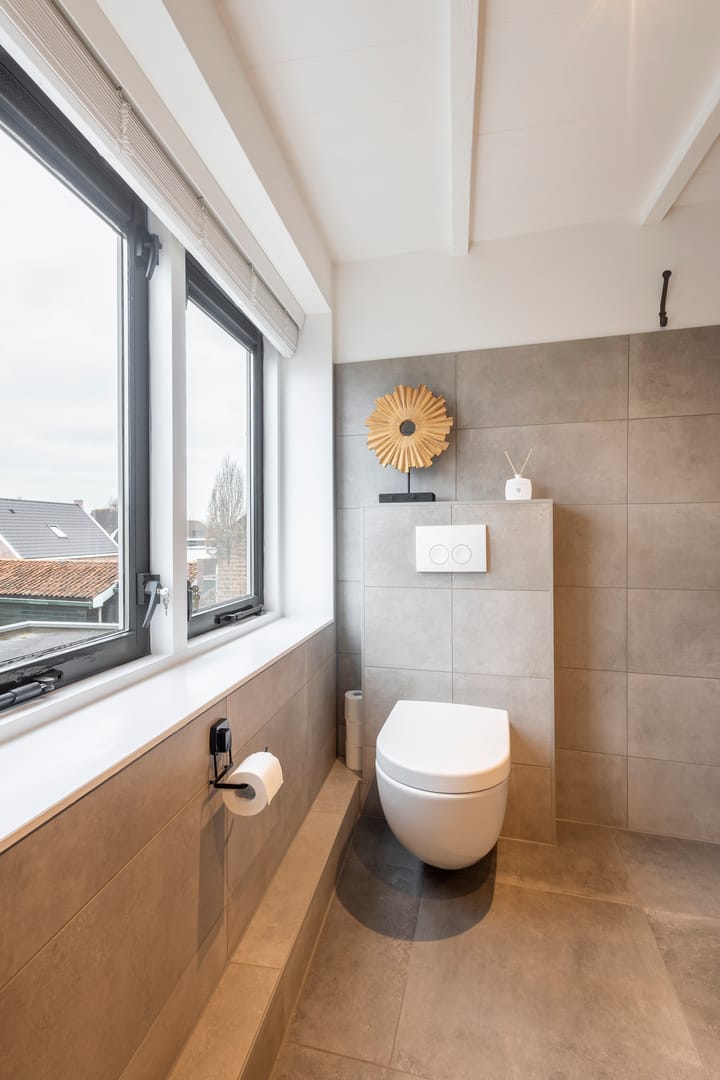 Foto 32 van Molenstraat 15