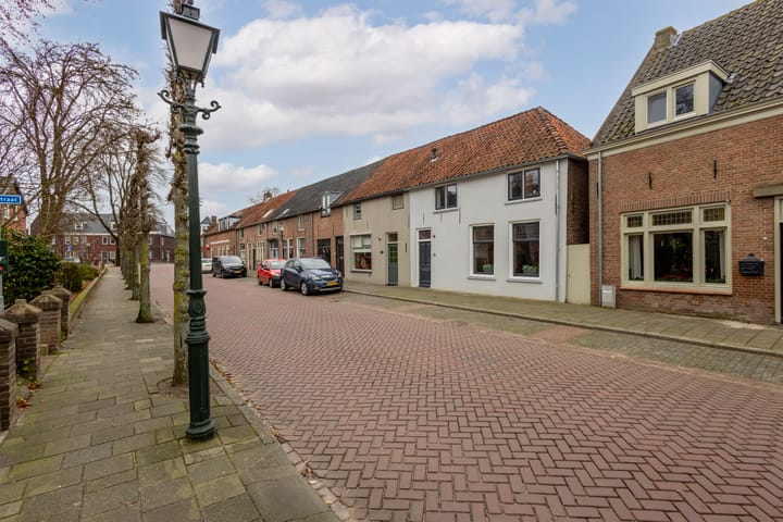 Foto 41 van Molenstraat 15