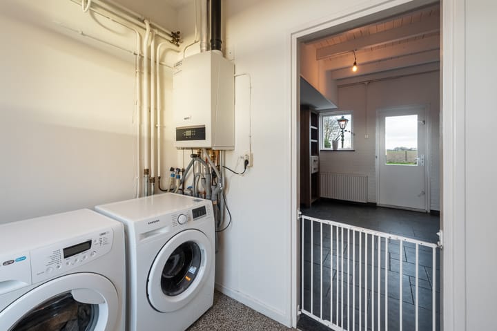 Foto 21 van Baarloseweg 19-A