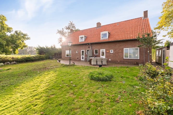 Foto 28 van Baarloseweg 19-A