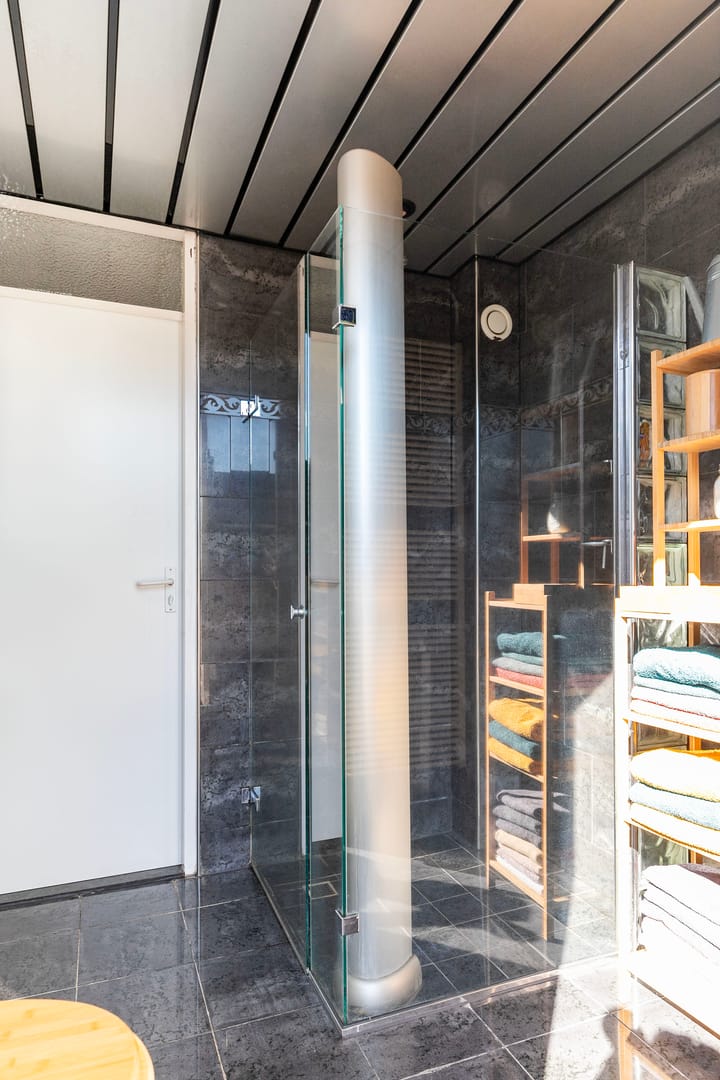 Foto 23 van Werfakkerweg 49