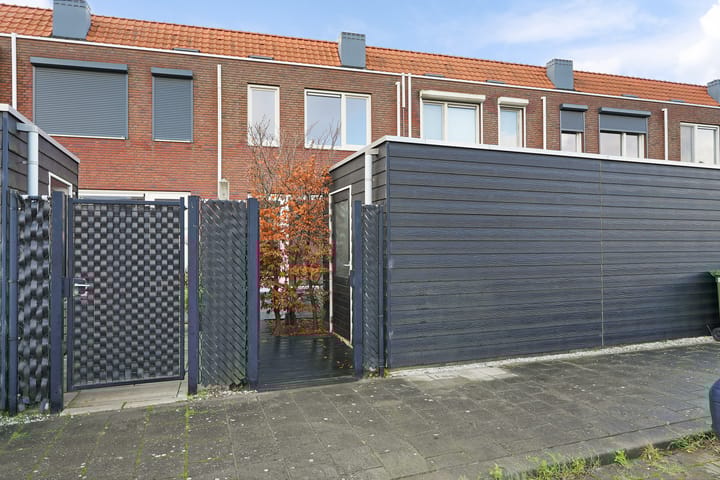 Foto 25 van John Lennonplein 27