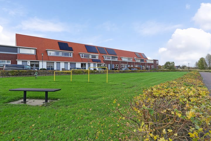 Foto 27 van John Lennonplein 27