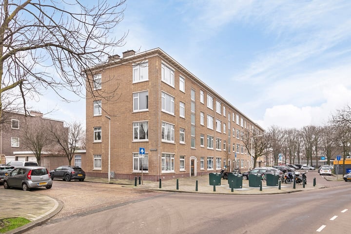 View photo of Medemblikstraat 254