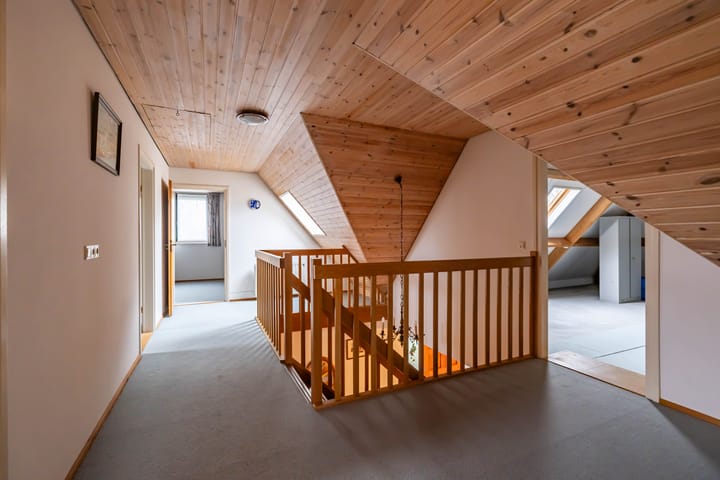 Photo 39 of Noordeinde 4