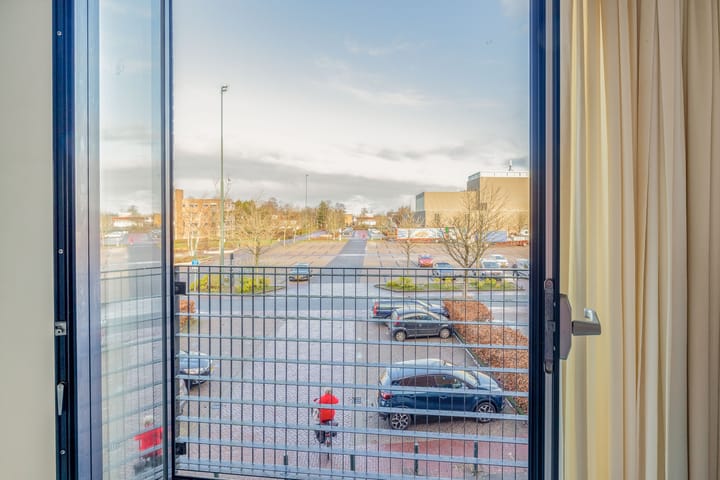 Foto 20 van Kiryat-Onoplein 103