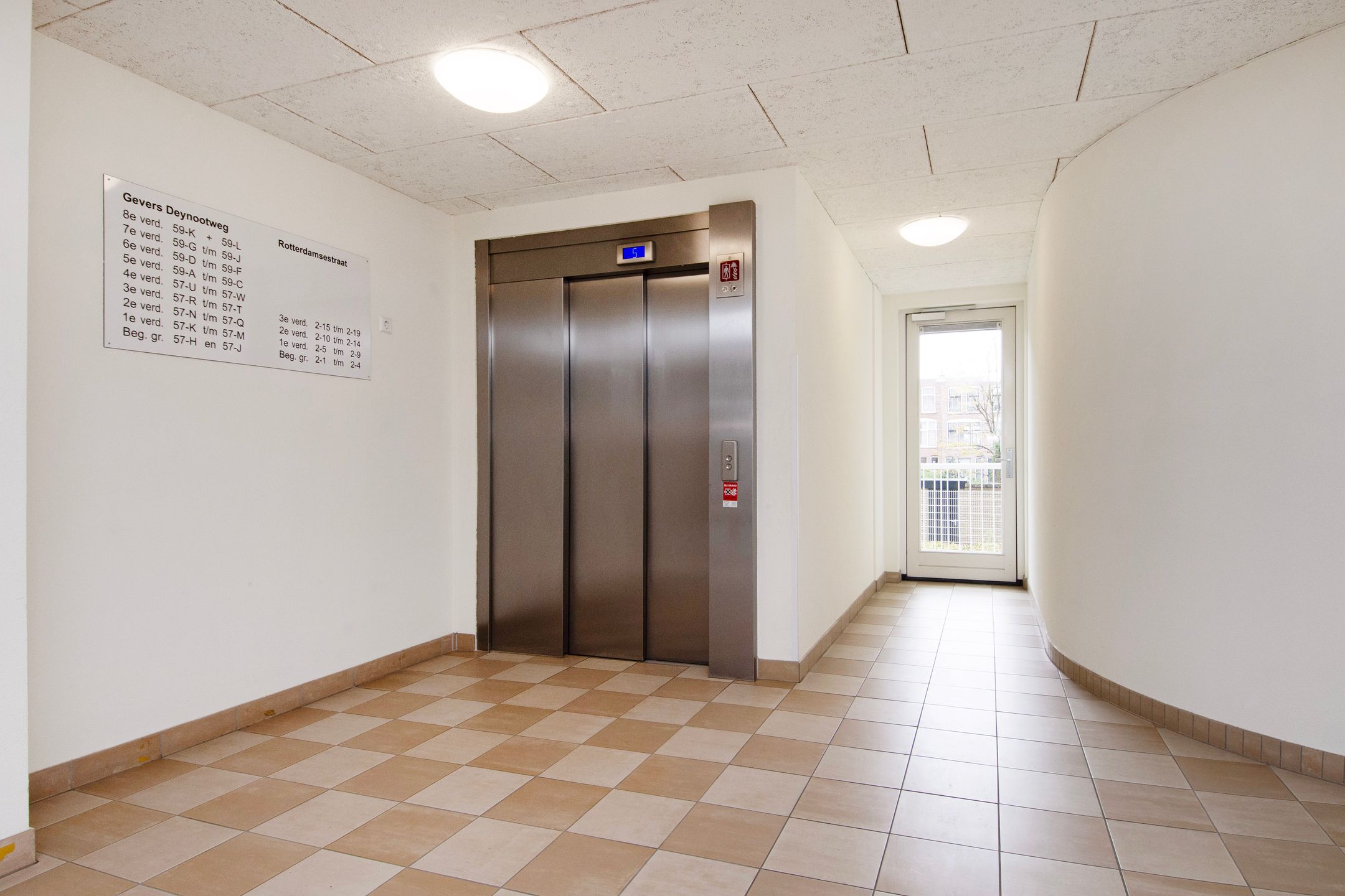 Foto 6 van Gevers Deynootweg 59-B